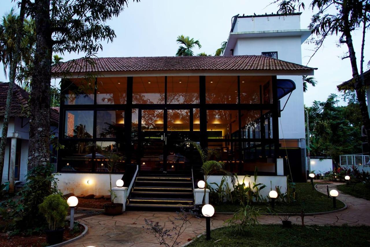 Bamboo Lagoon Backwater Front Resort Alappuzha Экстерьер фото